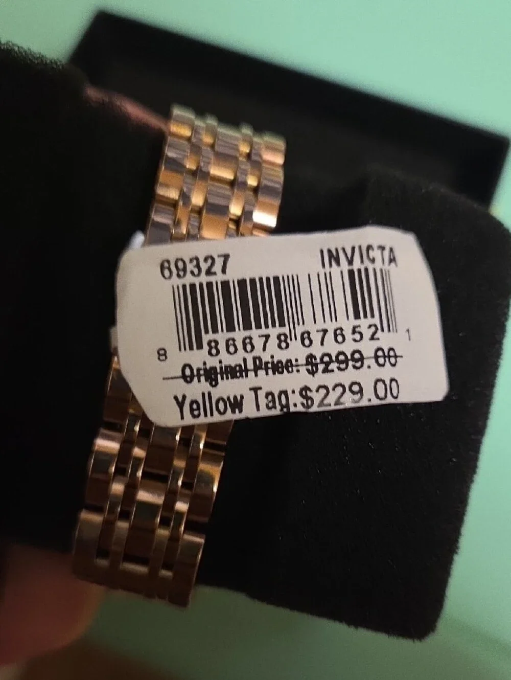 Invicta sleek women